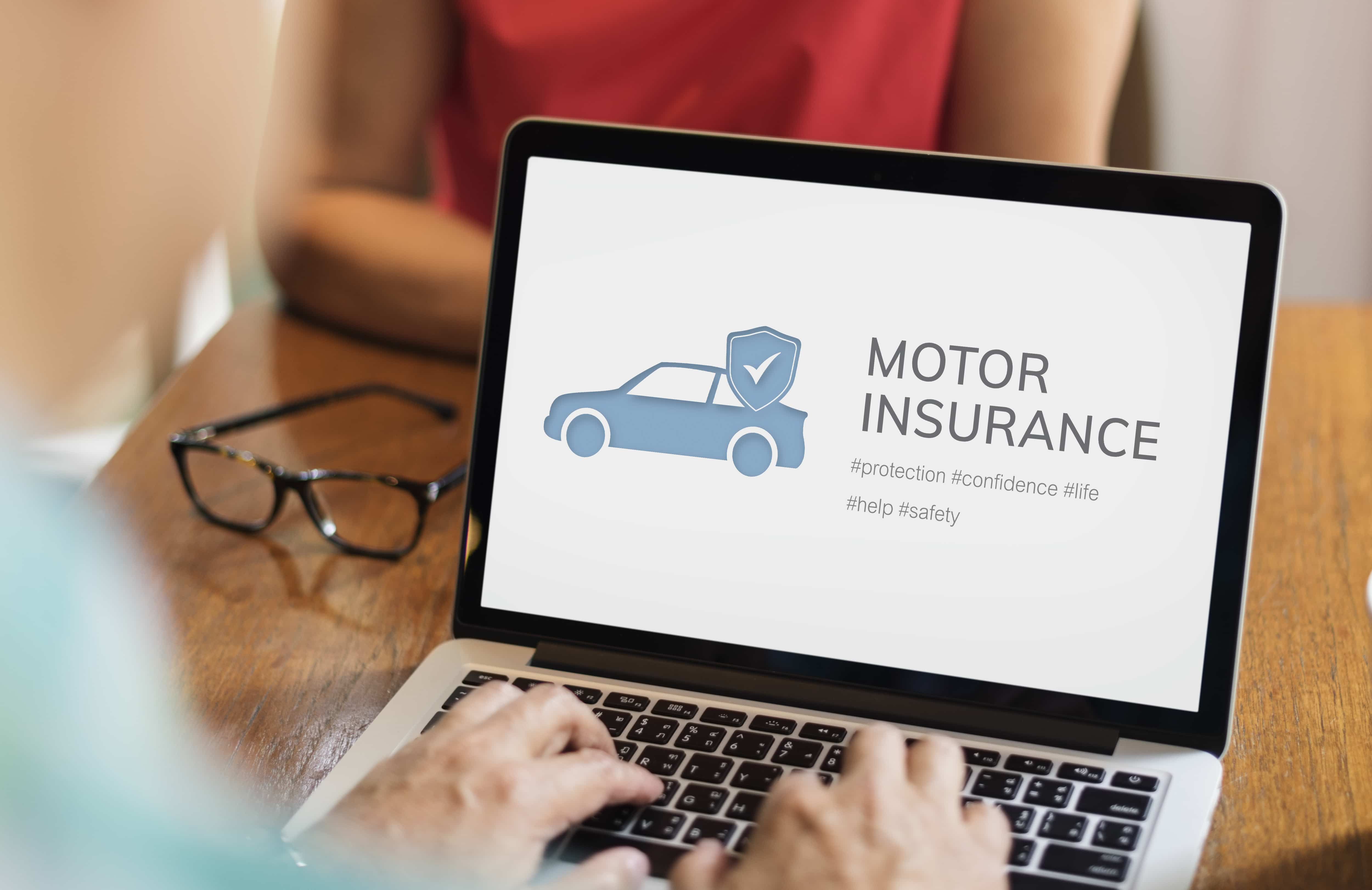 Auto & POV Insurance in Rota